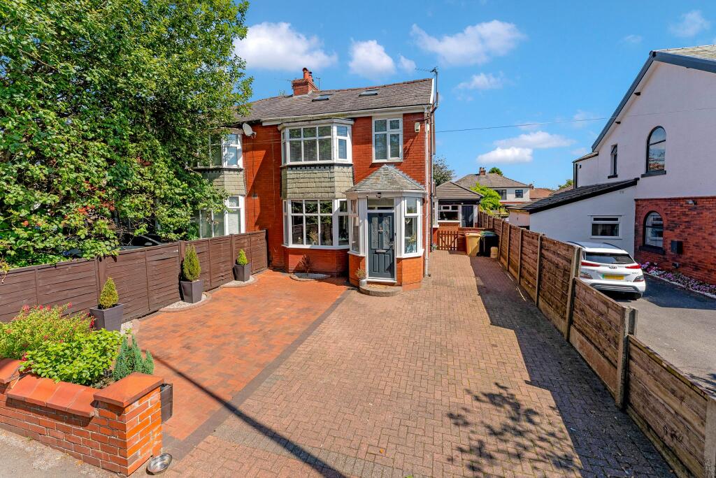 House in Bolton - View 3