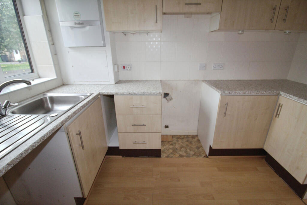 House in Peterborough, Old Fletton - View 3