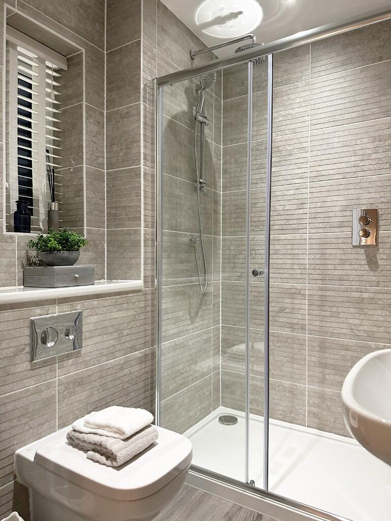 House in Pendle, Barnoldswick - More