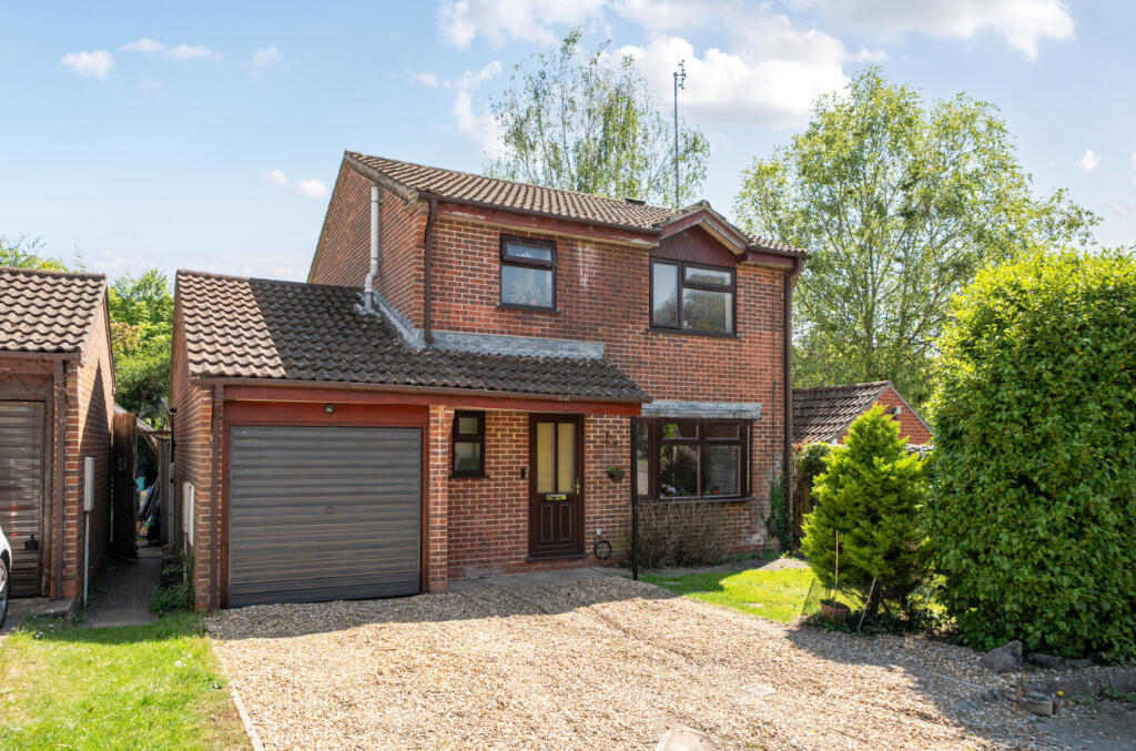 Main image of property: Lovage Way, Waterlooville, Hampshire, PO8