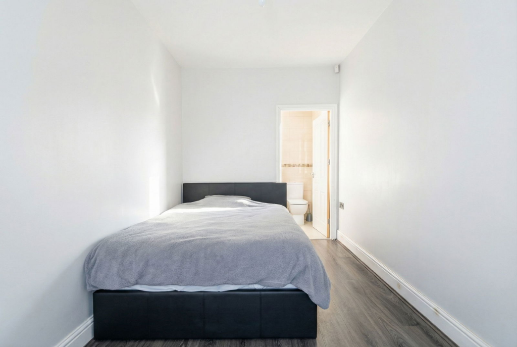 Additional image 8 of Ferndale Road, Hall Green