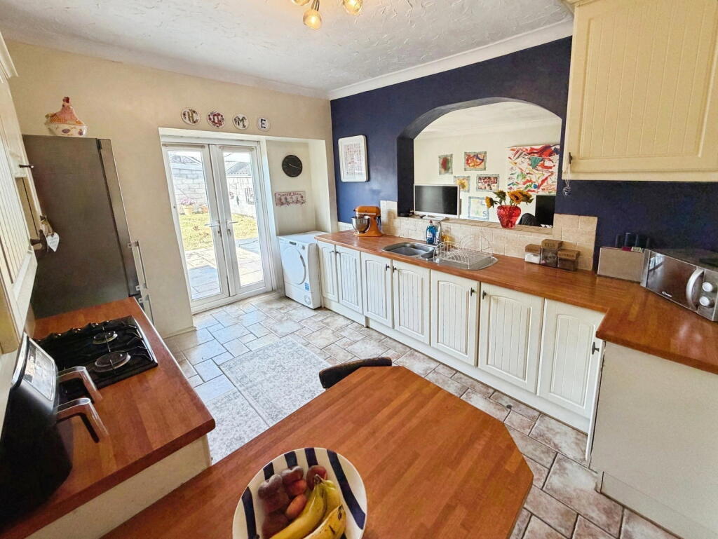 House in Swansea - More