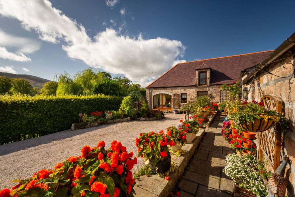 Osprey View, Lower Woodend, Monymusk, Aberdeenshire, AB51 7JB - More