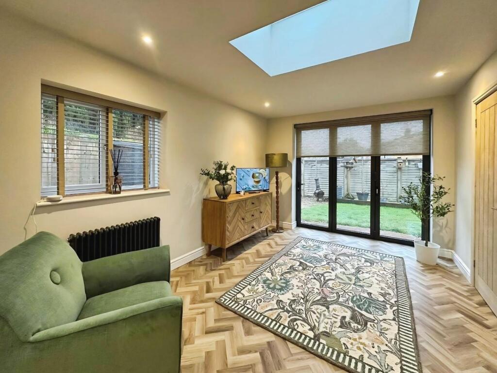 Main image of property: Barkby Road, Syston, Leicester