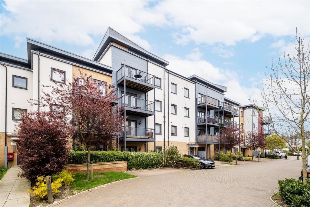 Main image of property: Shingly Place, The Ridgeway, Chingford