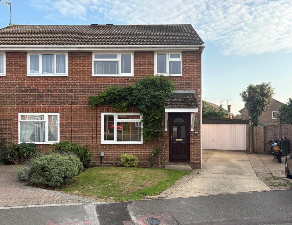 Main image of property: Cowdrey Close, Willesborough, Ashford TN24 0UB