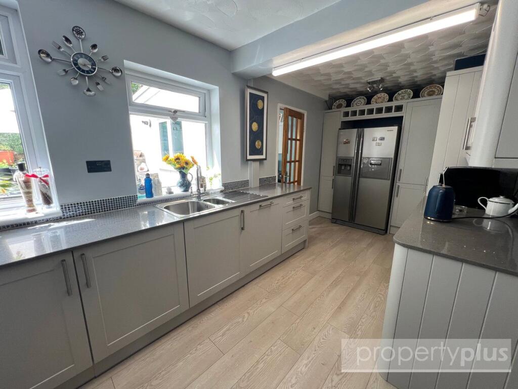 Maindy Croft, Ton Pentre, Rhondda Cynon Taff, CF41 photo 5