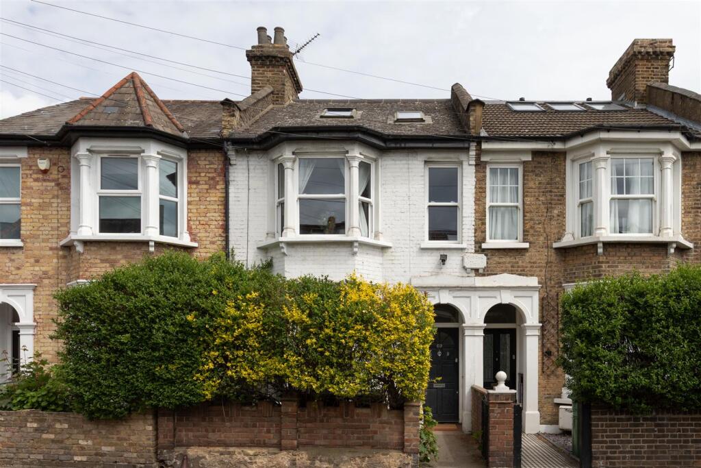 Main image of property: Shernhall Street, Walthamstow