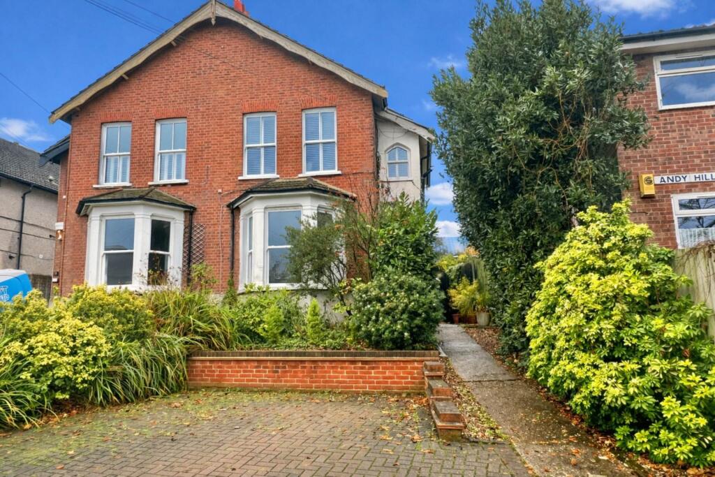 Main image of property: Crescent Road, Warley, Brentwood