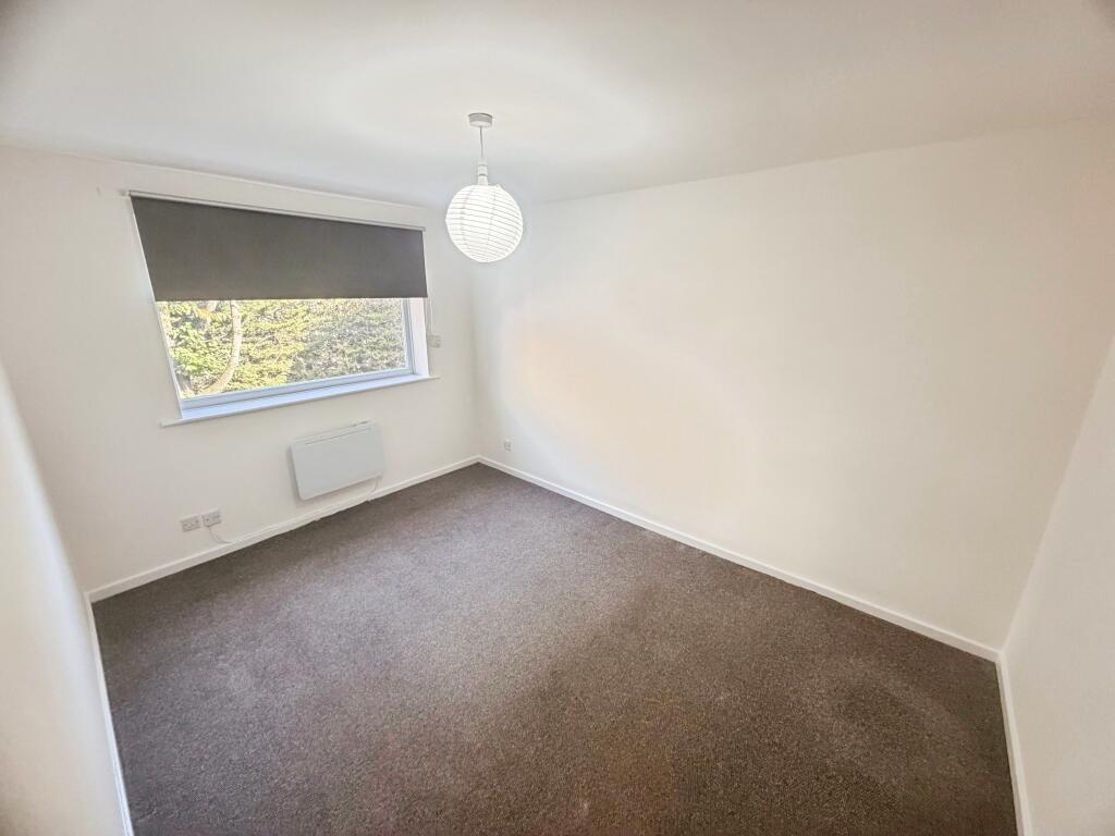 Apartment in Salford, Weaste - View 5