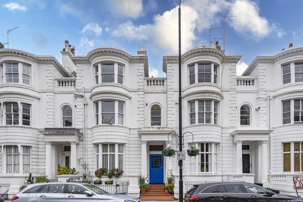 Apartment in London - View 2