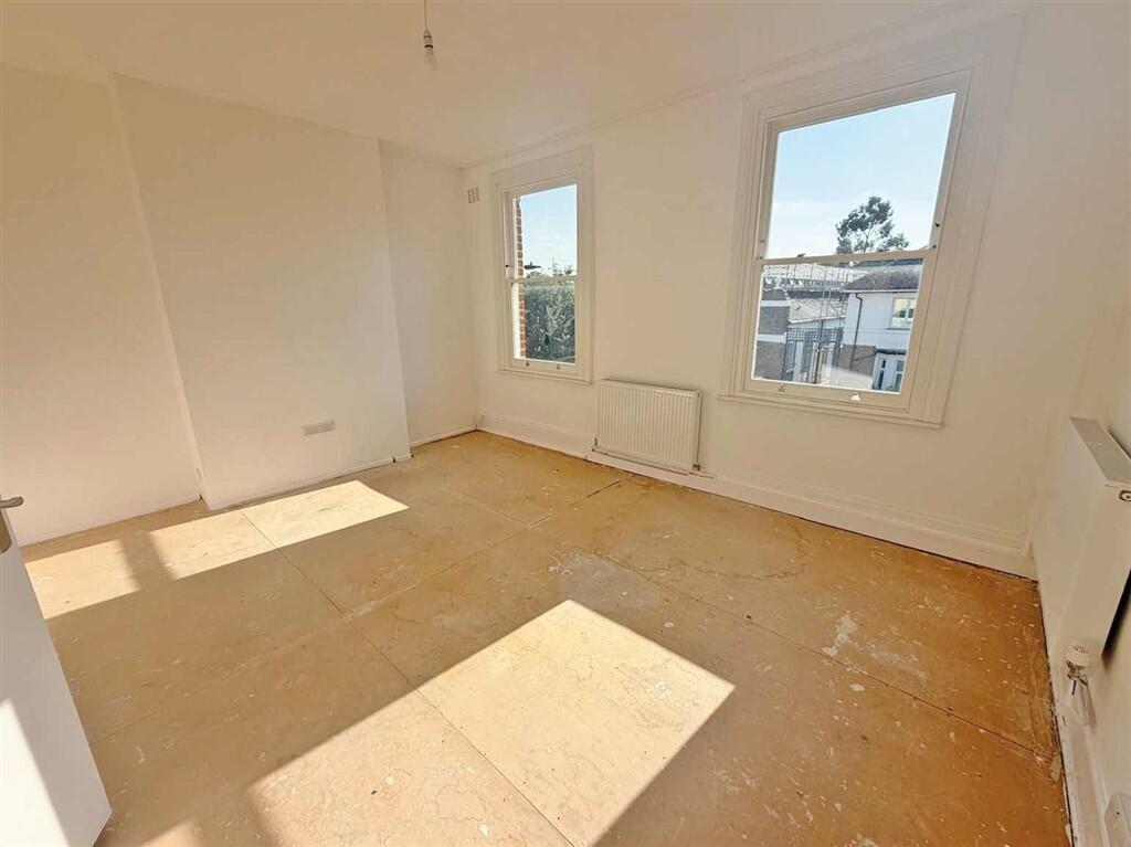 Apartment in London, Shepherd's Bush - View 5