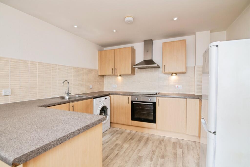 Walsall Road, West Bromwich photo 5