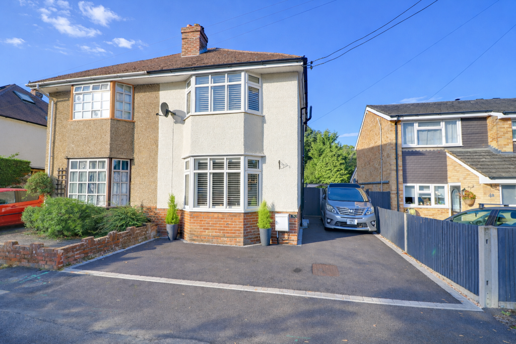 Main image of property: Waverley Avenue, Netley Abbey