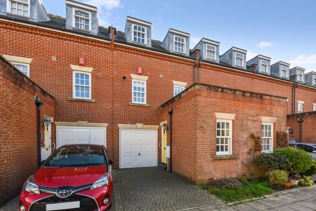 Main image of property: School Lane, Emsworth, PO10