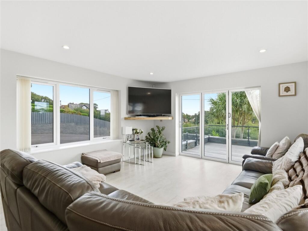House in Poole, Lytchett Matravers - View 4