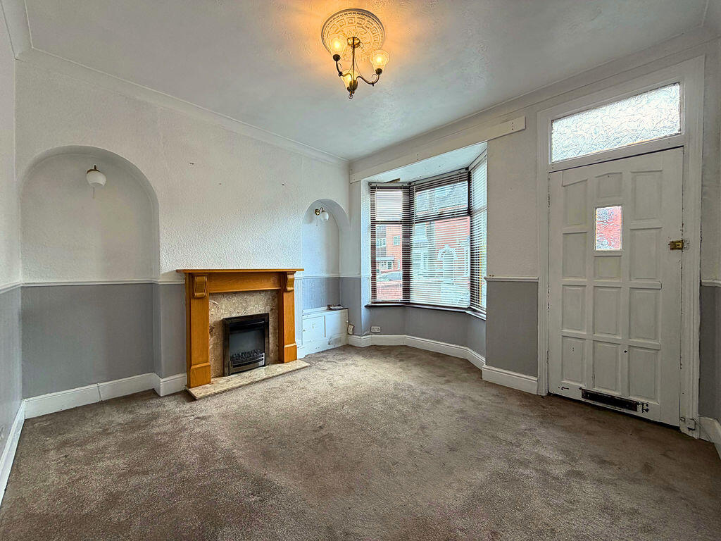 House in Kidderminster, Aggborough - View 4