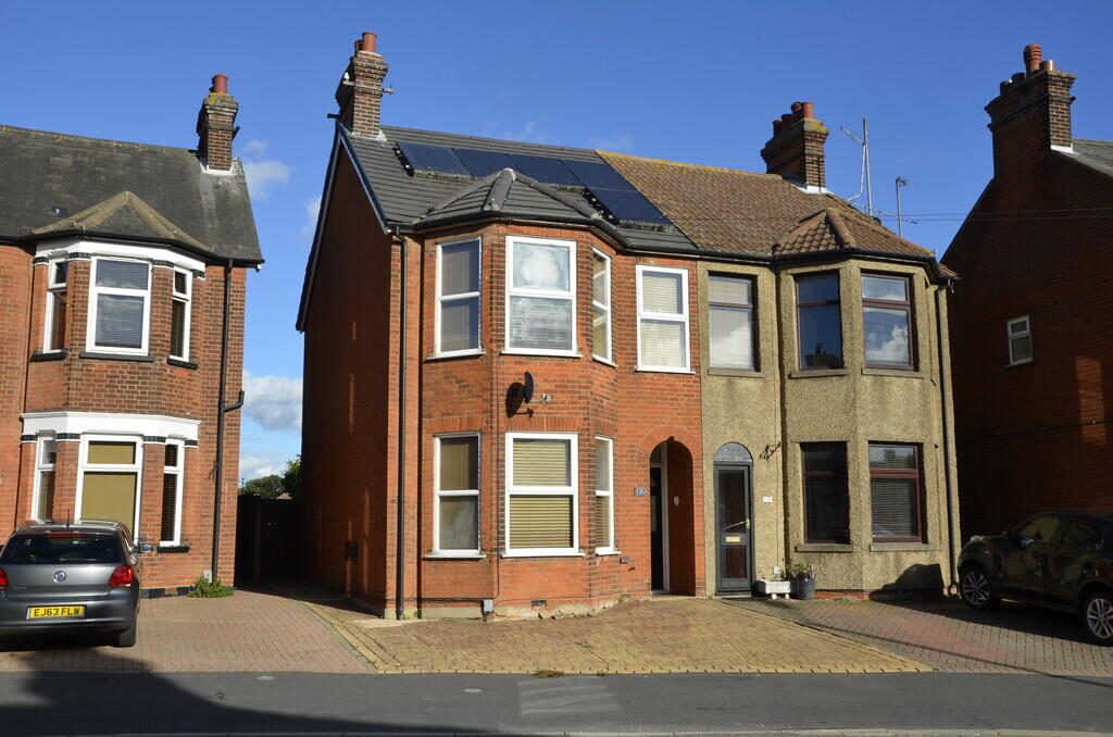 3-bed semi-detached on High Road West, Felixstowe, £279,950
