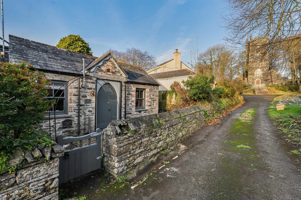 Main image of property: Michaelstow