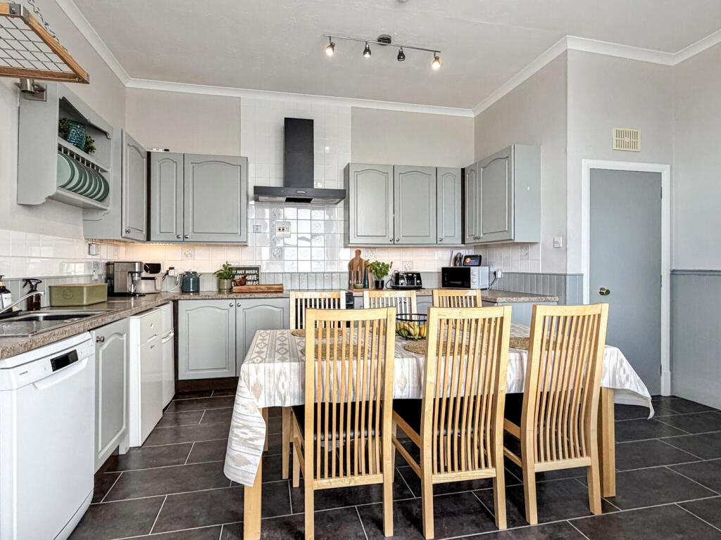 Additional image 7 of Portessie