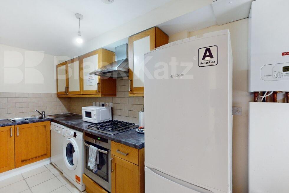 3 bedroom flat for rent