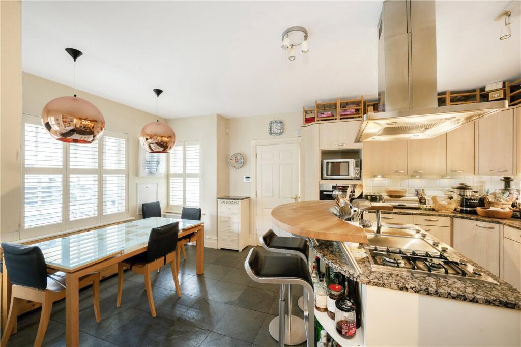 Henry Tate Mews, Streatham, SW16 - View 5