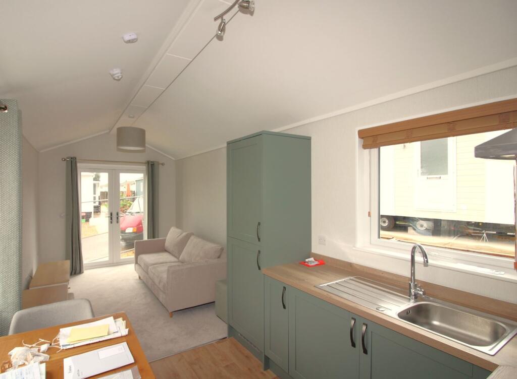 House in Stevenage - View 4