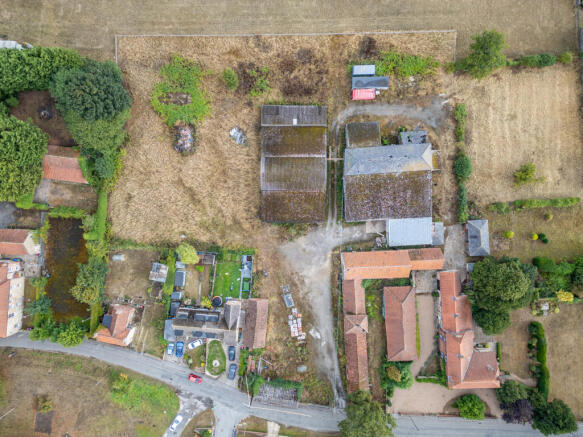 AH - Home Farm 21 T202609011558.jpg