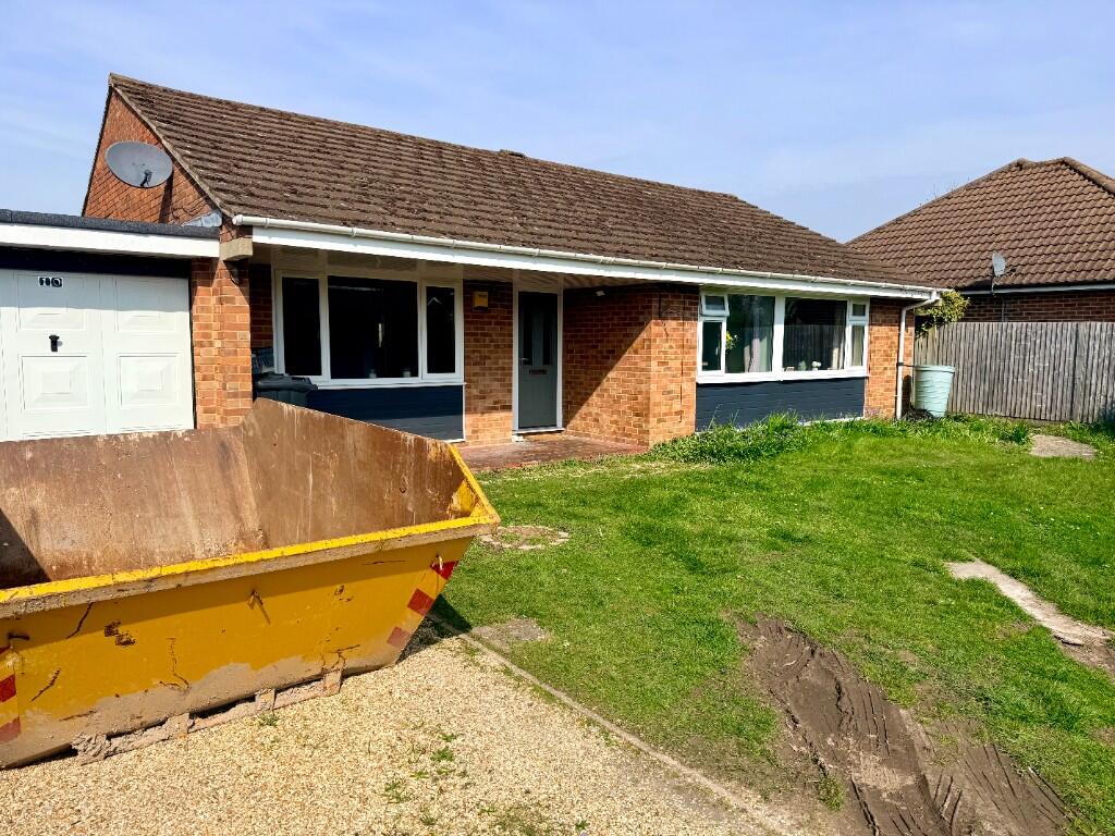 Main image of property: Hartsgrove Close, SO45