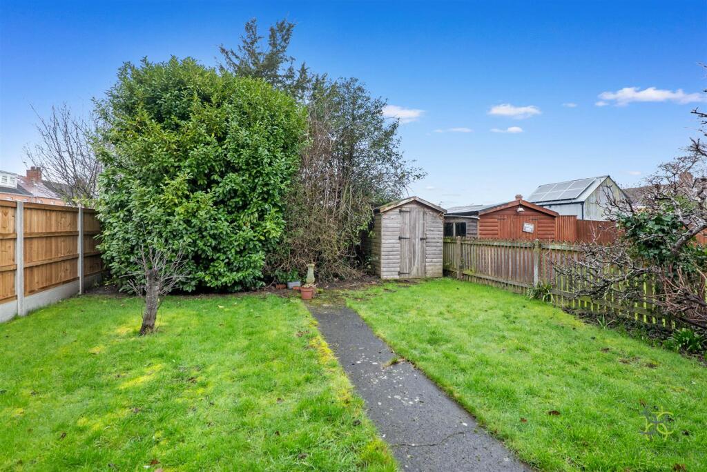 Battleton Road, Evesham photo 4