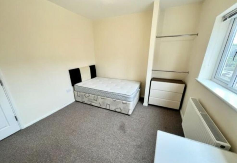 House in Sheffield - View 5