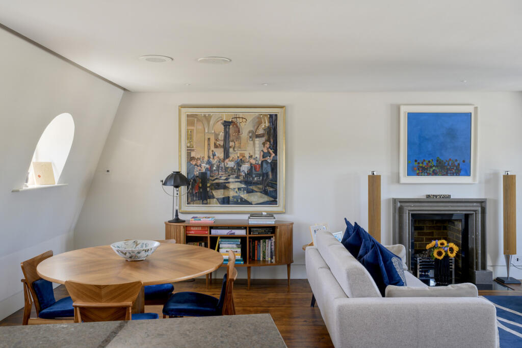 Apartment in London - View 5