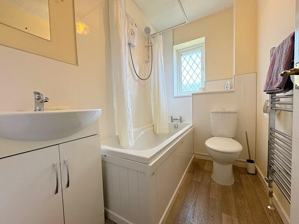 House in Ledbury, Herefordshire - View 2