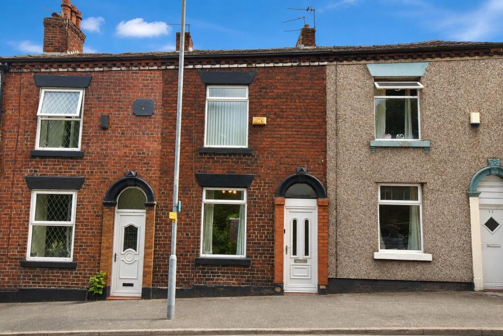 Main image of property: Turf Lane, Royton, Oldham, Greater Manchester, OL2