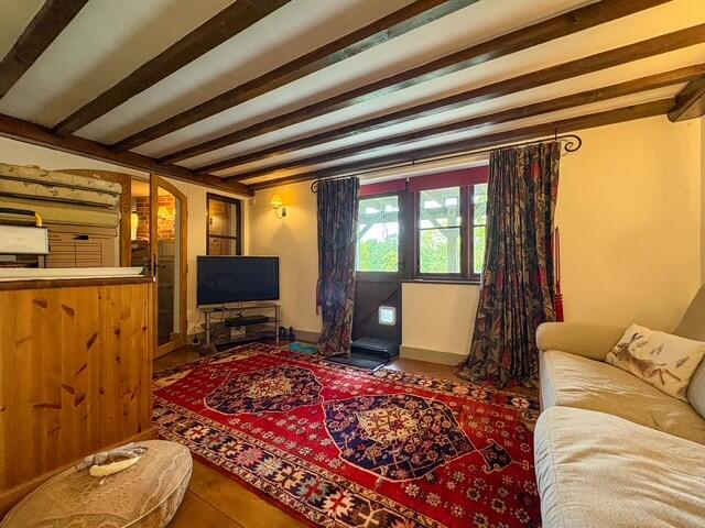 House in Wealden, Buss's Green, Wadhurst - More