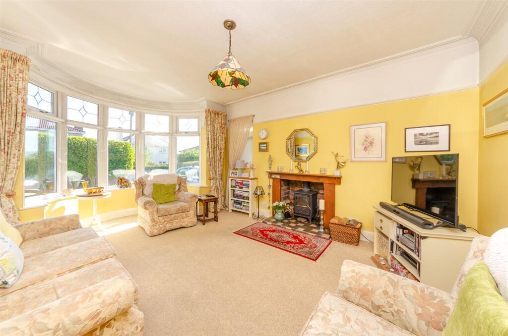 St. Davids Road, Penrhyn Bay, Llandudno, Conwy, LL30 photo 3