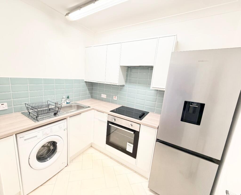 Apartment in Glasgow, Bellgrove, Dennistoun - More