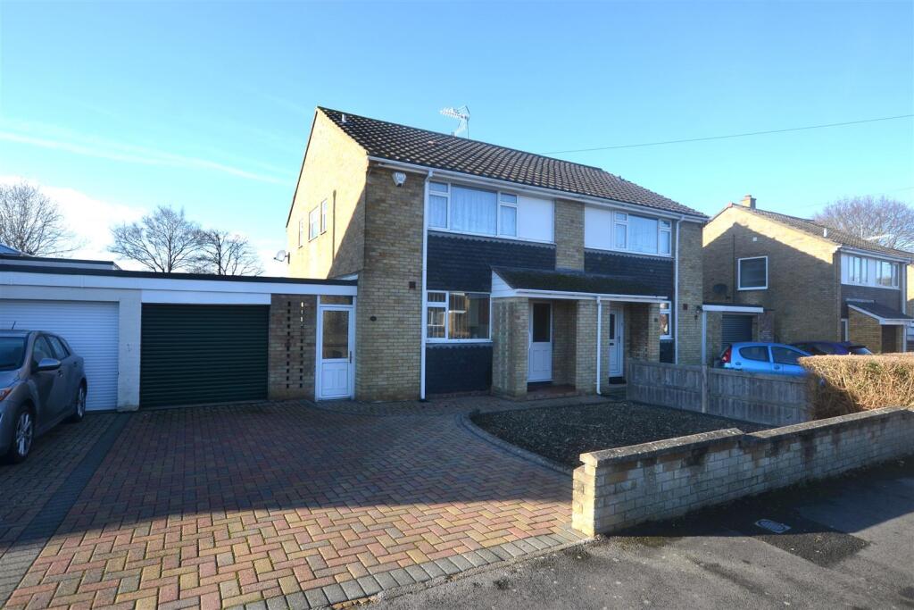 Main image of property: Sunnymede Road, Nailsea
