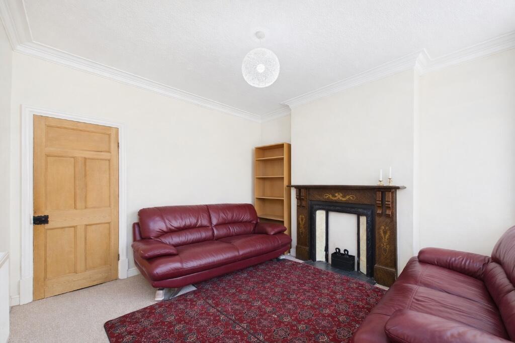 House in Oadby and Wigston, Leicestershire - View 3