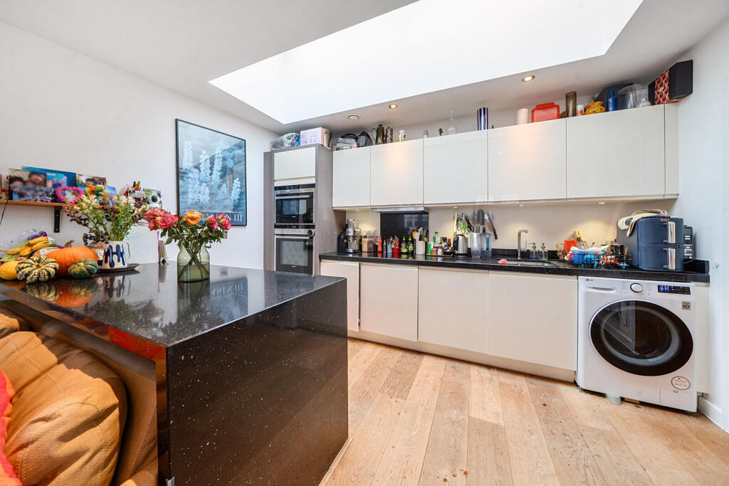 Main image of property: The Broadway, Ealing Broadway, London, W5