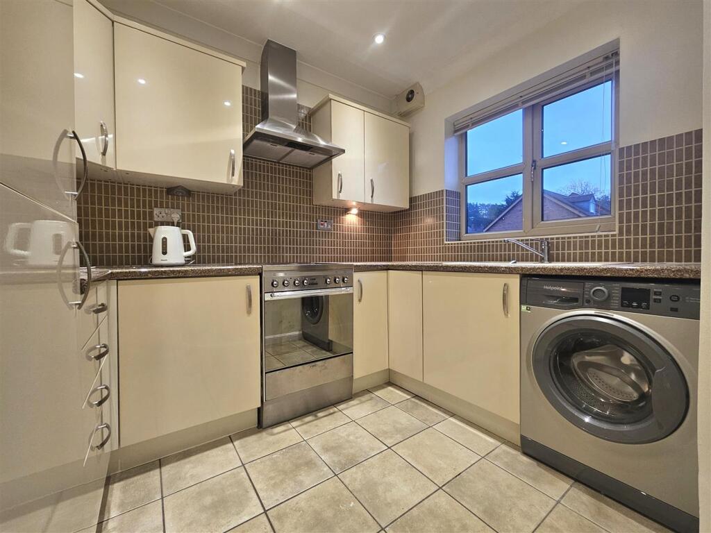 Additional image 5 of The Spinney, Solihull