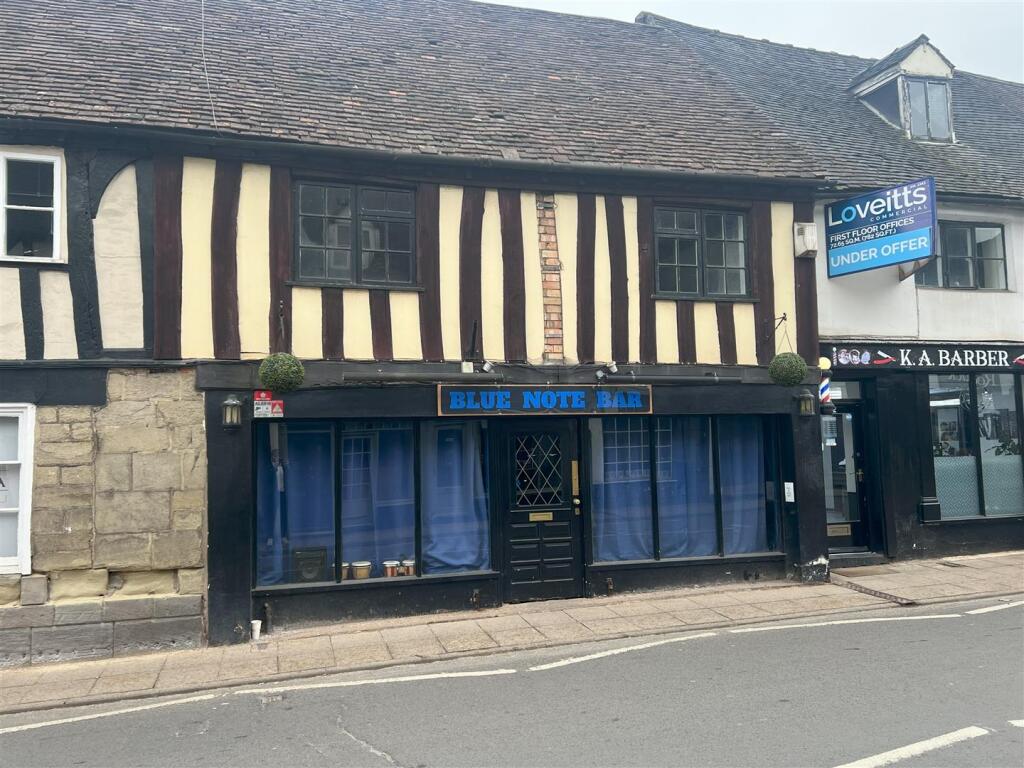 Main image of property: Smith Street, Warwick