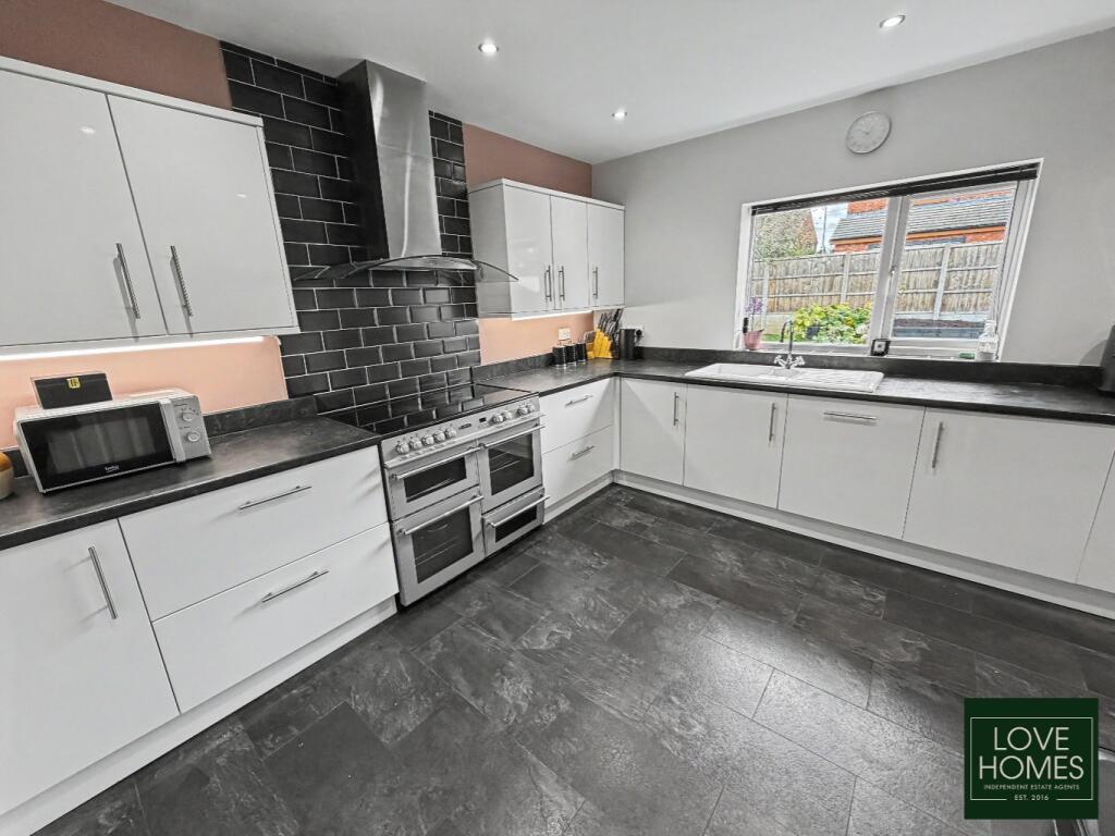 Highfield Avenue, Inskip With Sowerby. Lancashire, PR4 | Perfect Family Home | 1484 sqft photo 4