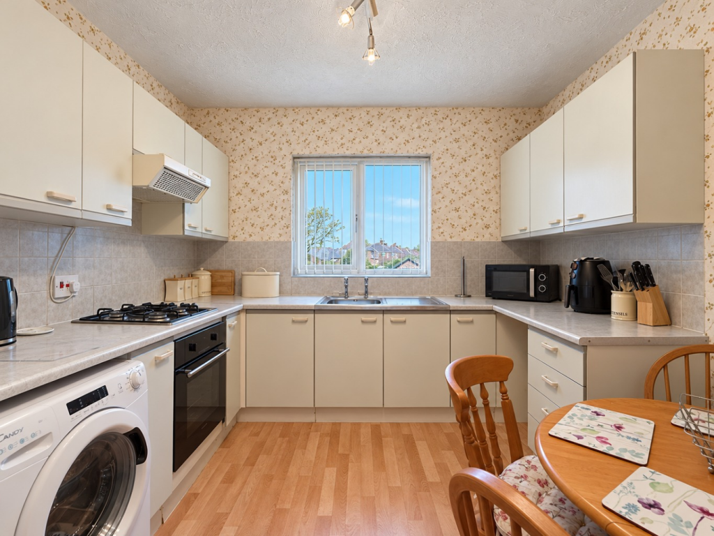 Apartment in Preston - More