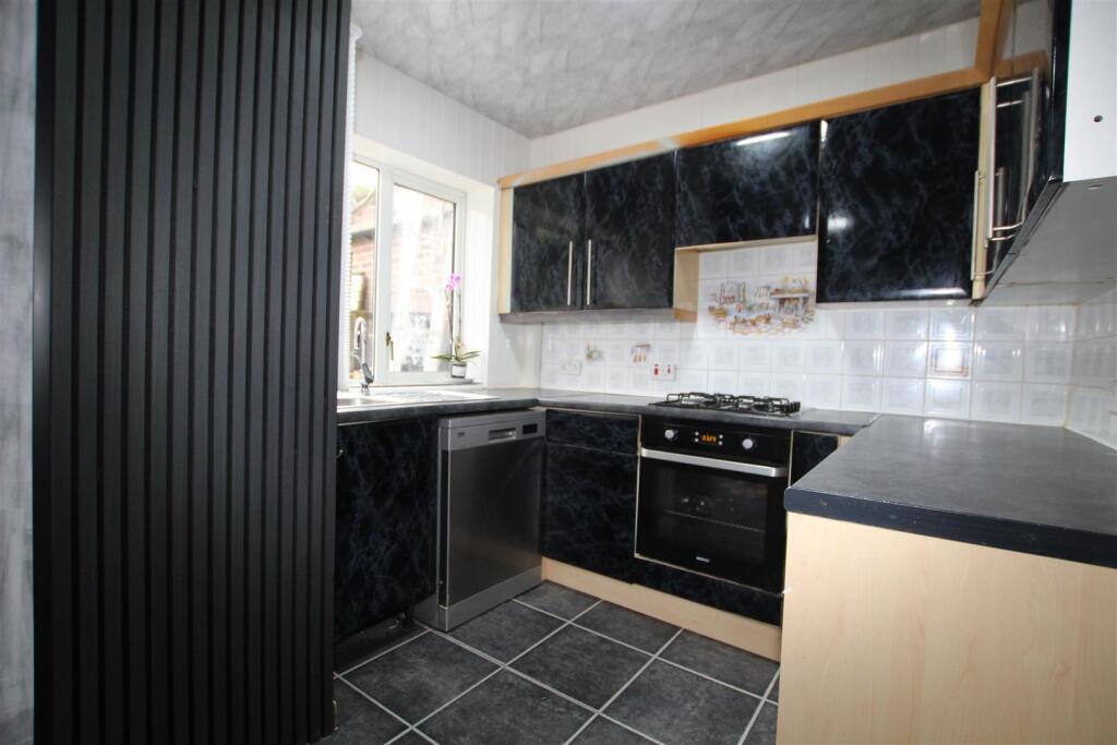 Additional image 2 of Kingsdale Crescent, Bradford