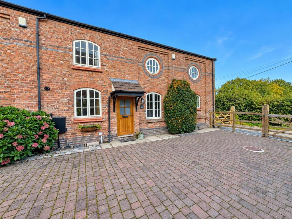 Main image of property: Rowswood Farm, Park Lane, Higher Walton, Warrington