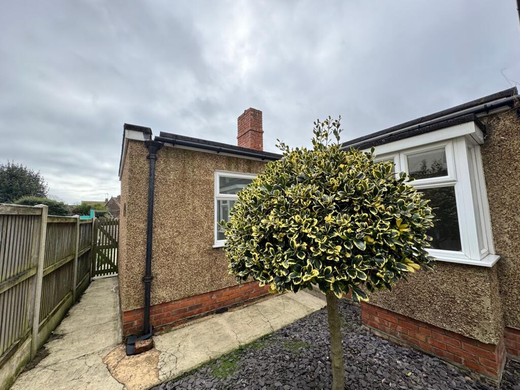 Main image of property: 36b Seabrook Road, Hythe, CT21 5LZ