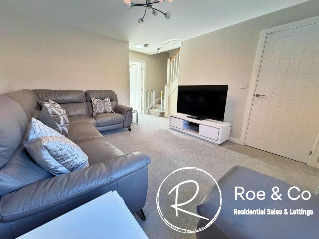 House in Bolton, Middlebrook, Horwich - More