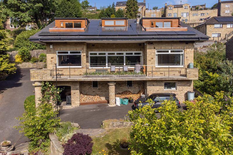 Main image of property: 140 Oldham Road, Ripponden HX6 4EA