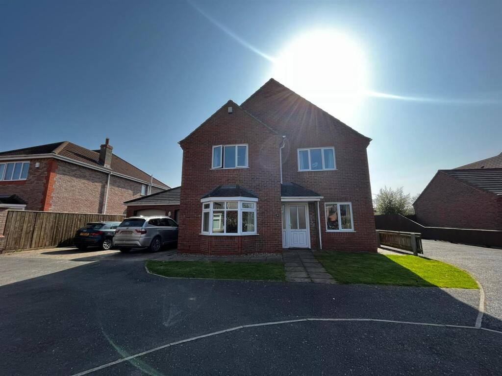 Main image of property: Abbey Park, Louth